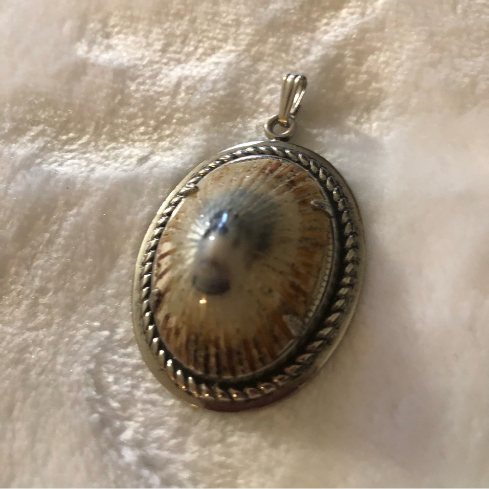 White & Tan Shell Pendant